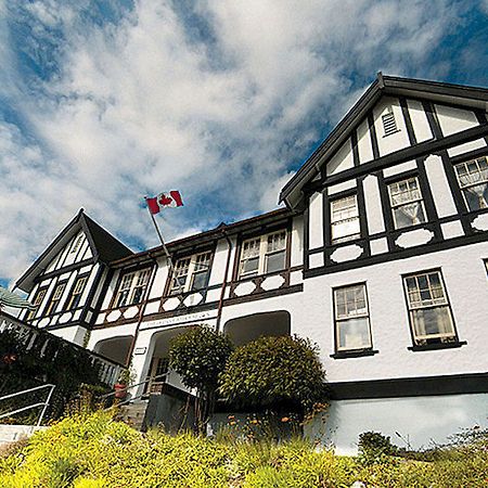 The Old Courthouse Inn Powell River Exterior foto