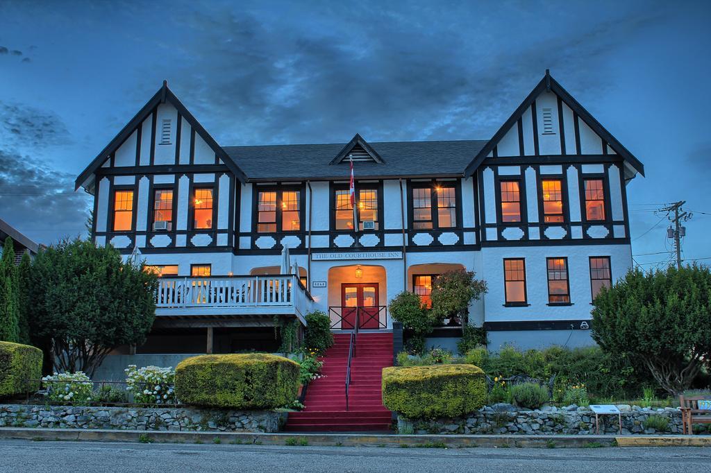 The Old Courthouse Inn Powell River Exterior foto